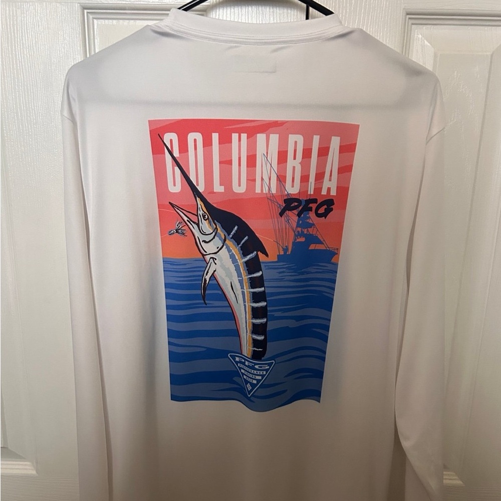 Men’s Columbia PFG shirt